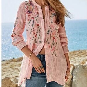 JOHNNY WAS Karen Voyager Long Sleeve Button Down Top